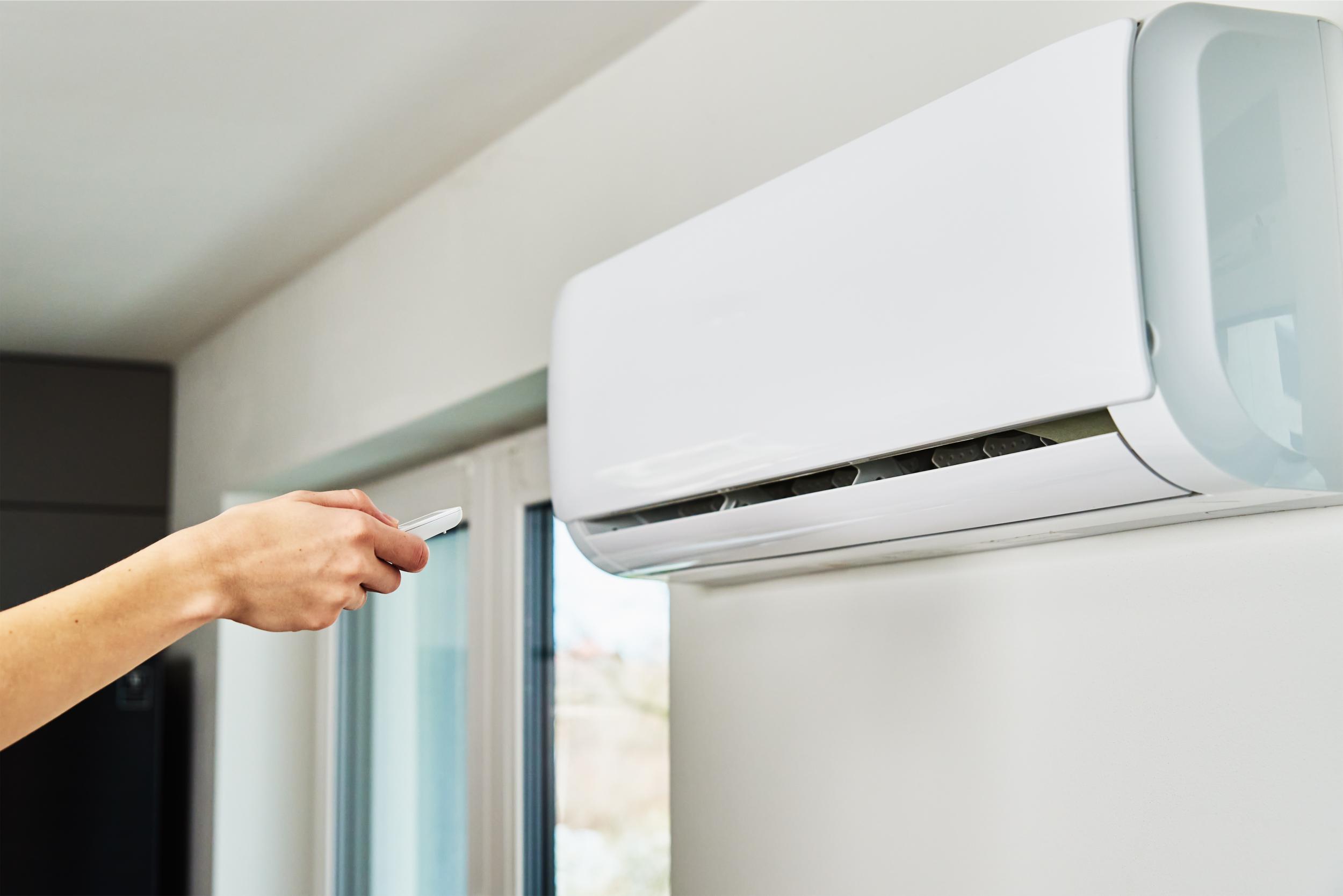 Climatisation à Montracol – Installation de clim réversible et chauffage électrique​